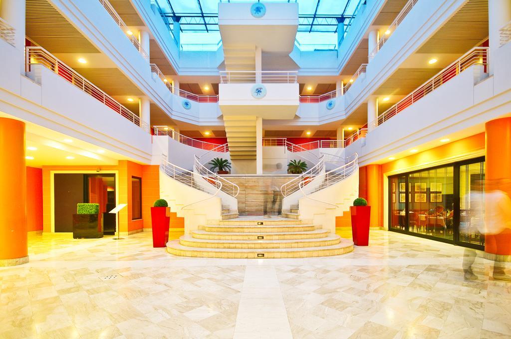 Caesar'S Hotel Кальярі Екстер'єр фото